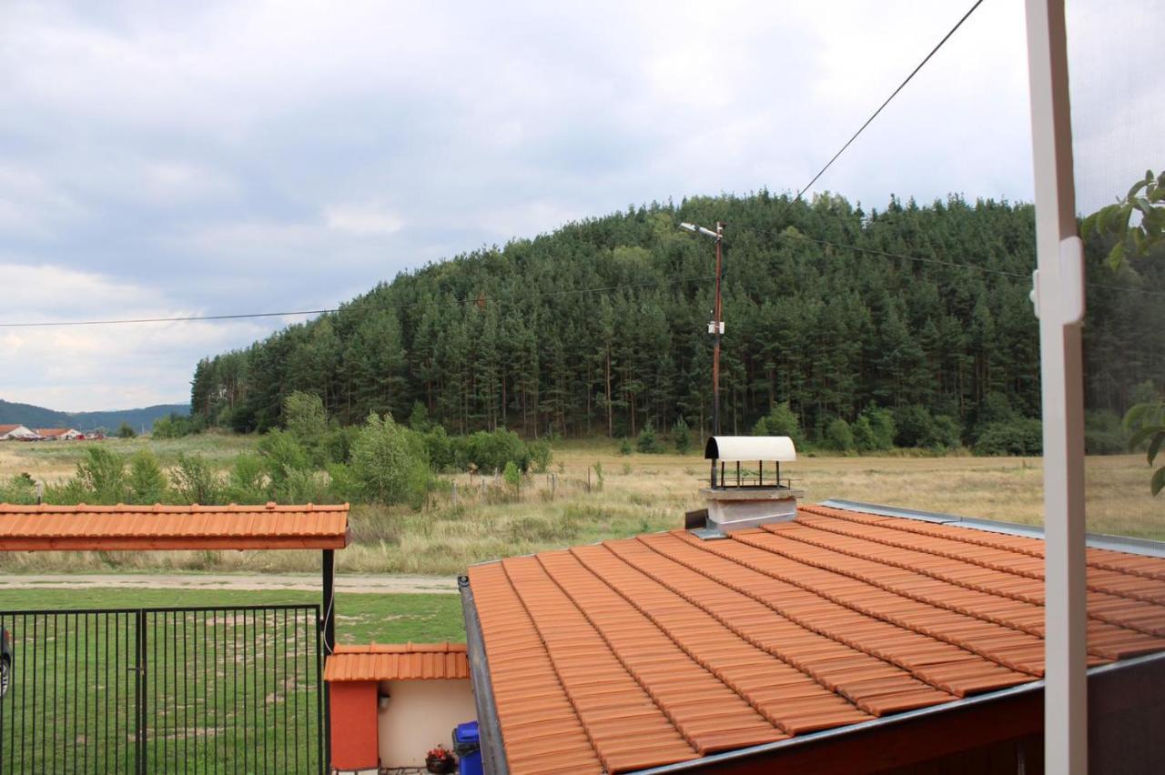 Къщи За Гости Ореха Samokov Buitenkant foto